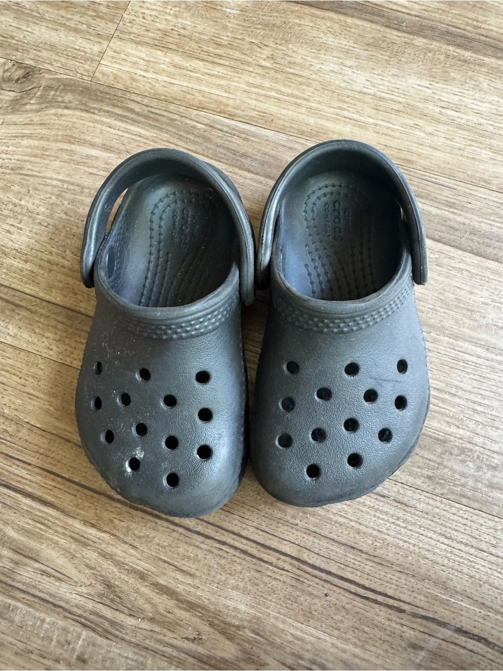 Crocs baby size 6 black